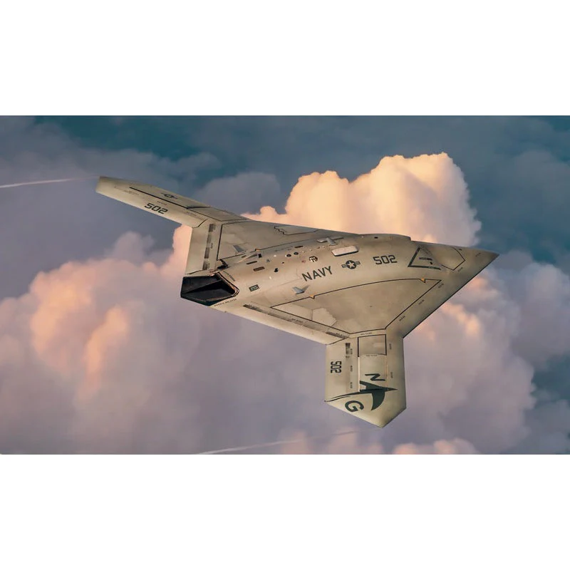 Italeri 1421 1/72 Northrop Grumman X-47B - Image 2