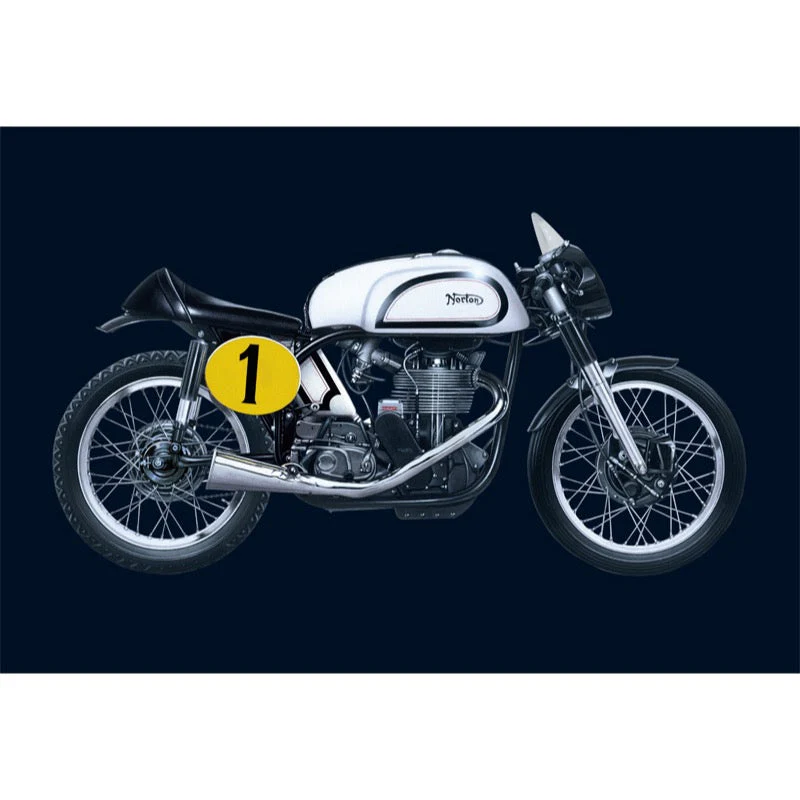 Italeri 1/9 Norton Manx Motorcycle - Image 2