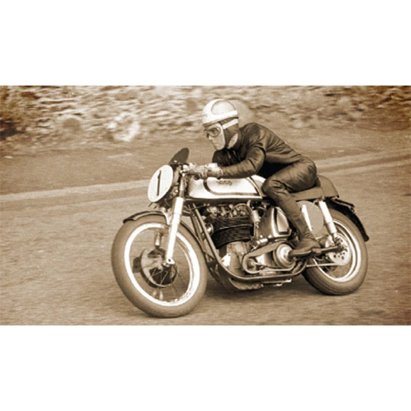 Italeri 1/9 Norton Manx Motorcycle - Image 3