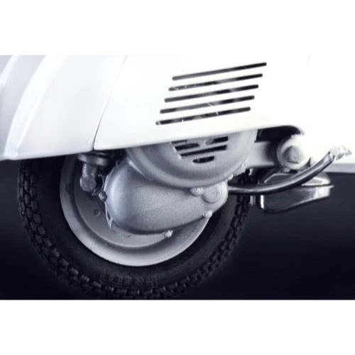 Italeri 4633 1/9 Vespa 125 Primavera - Image 6