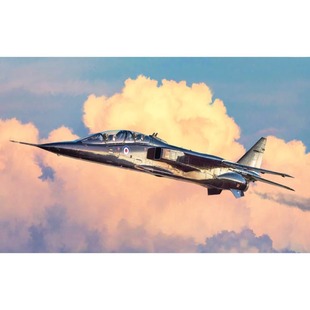 Italeri 1470 1/72 Jaguar T.2 R.A.F. Trainer - Image 2
