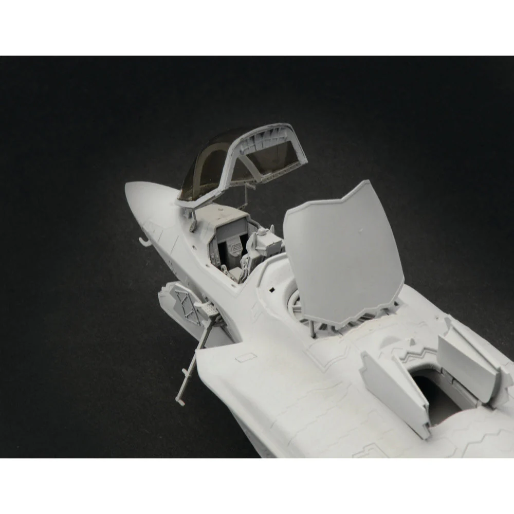 Italeri 2810S 1/48 F-35B Lightning - Image 8