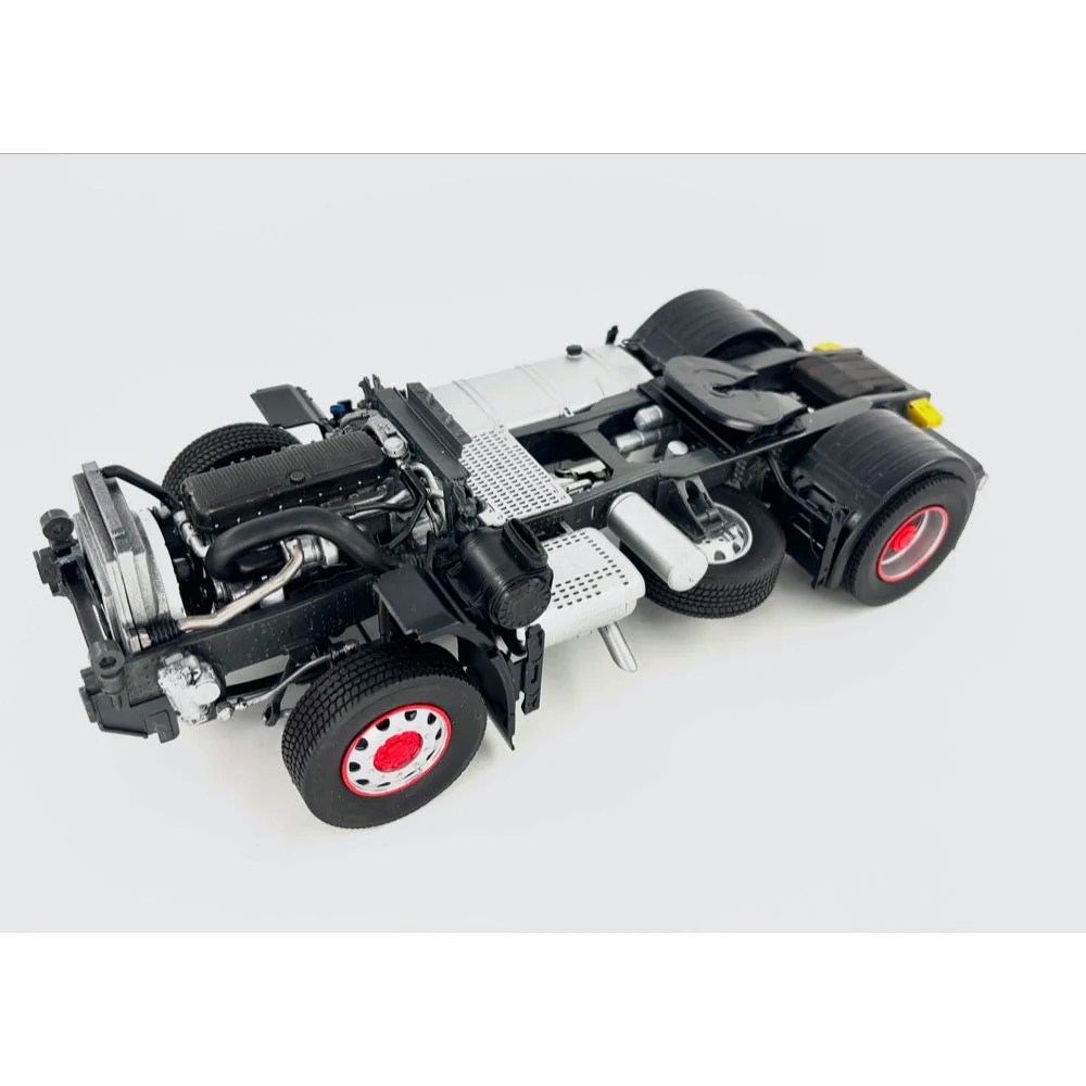 Italeri 3963 1/24 Iveco Stralis S-Way - Image 6
