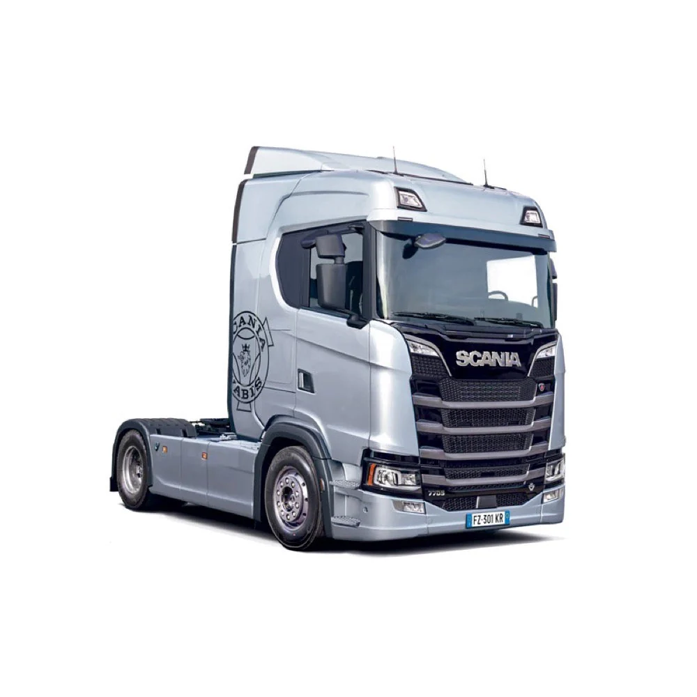 Italeri 3971S 1/24 Scania S770 4x2 Normal Roof Grey Cab (Super Decal Sheet) - Image 2