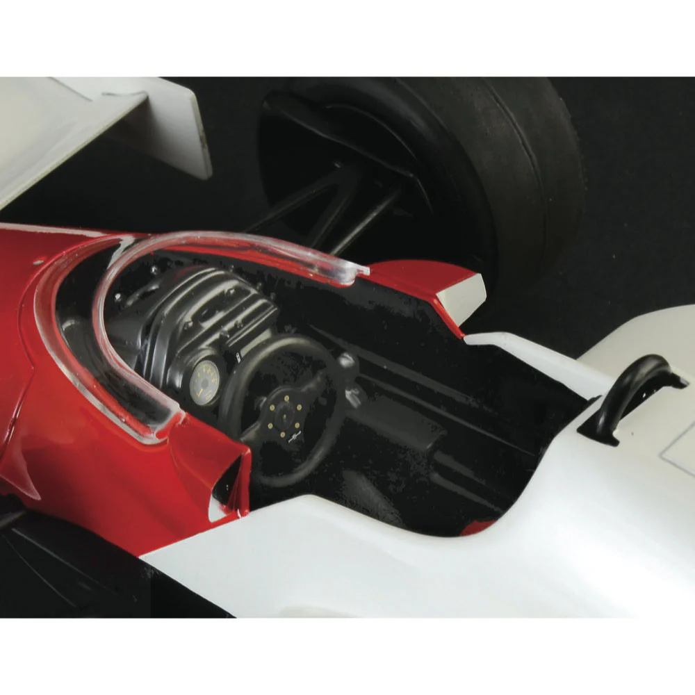 Italeri 4711 1/12 McLaren MP4 2C Prost Roberg Plastic Model Kit - Image 8