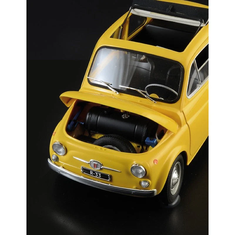 Italeri 4715 1/12 FIAT 500 F 1968 Upgraded Edition - Image 6