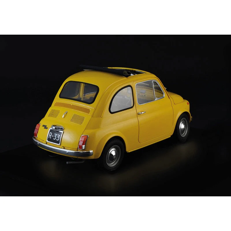 Italeri 4715 1/12 FIAT 500 F 1968 Upgraded Edition - Image 8