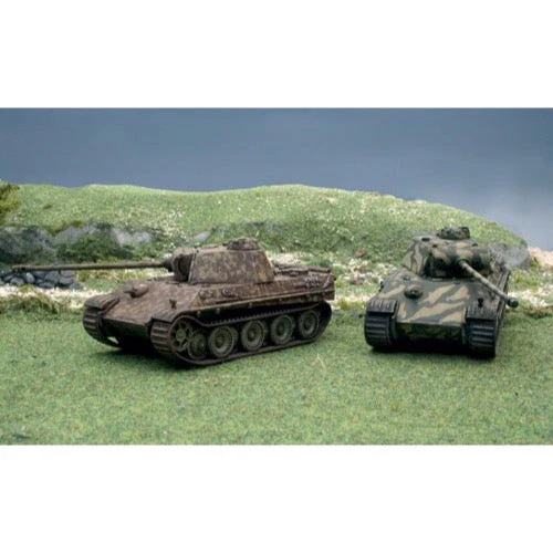 Italeri 7504 1/72 PZKPFW V Panther Ausf G Fast Assembly - Image 2