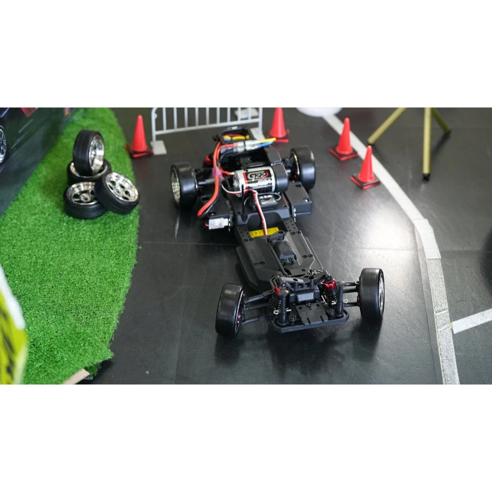 Kyosho 1/10 Fazer D2 2021 Toyota Tundra Drift Ver. Black Electric 2WD Drift Car - Image 65