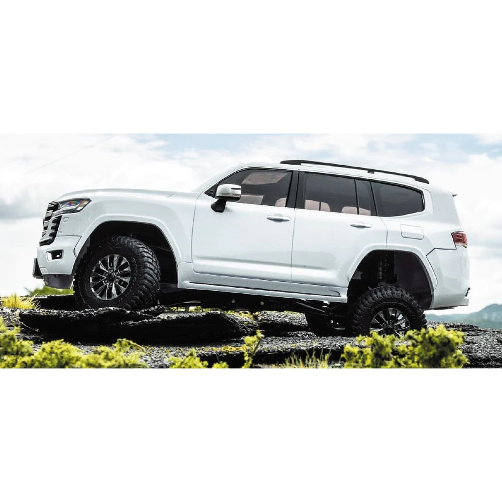 Kyosho 1/24 Mini-Z Toyota Land Cruiser 300 4x4 MX-01 Readyset Precious White Pearl 32533PW - Image 4