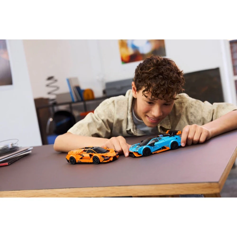 LEGO 77238 Speed Champions Lamborghini Revuetto & Huracan STO - Image 9