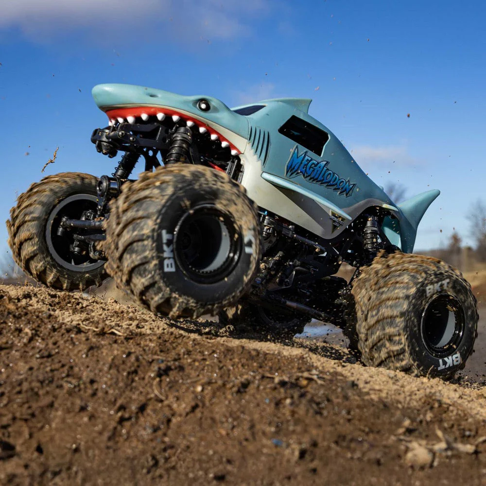 Losi 1/18 Mini LMT 4WD Monster Truck Megalodon LOS01026T3 - Image 19