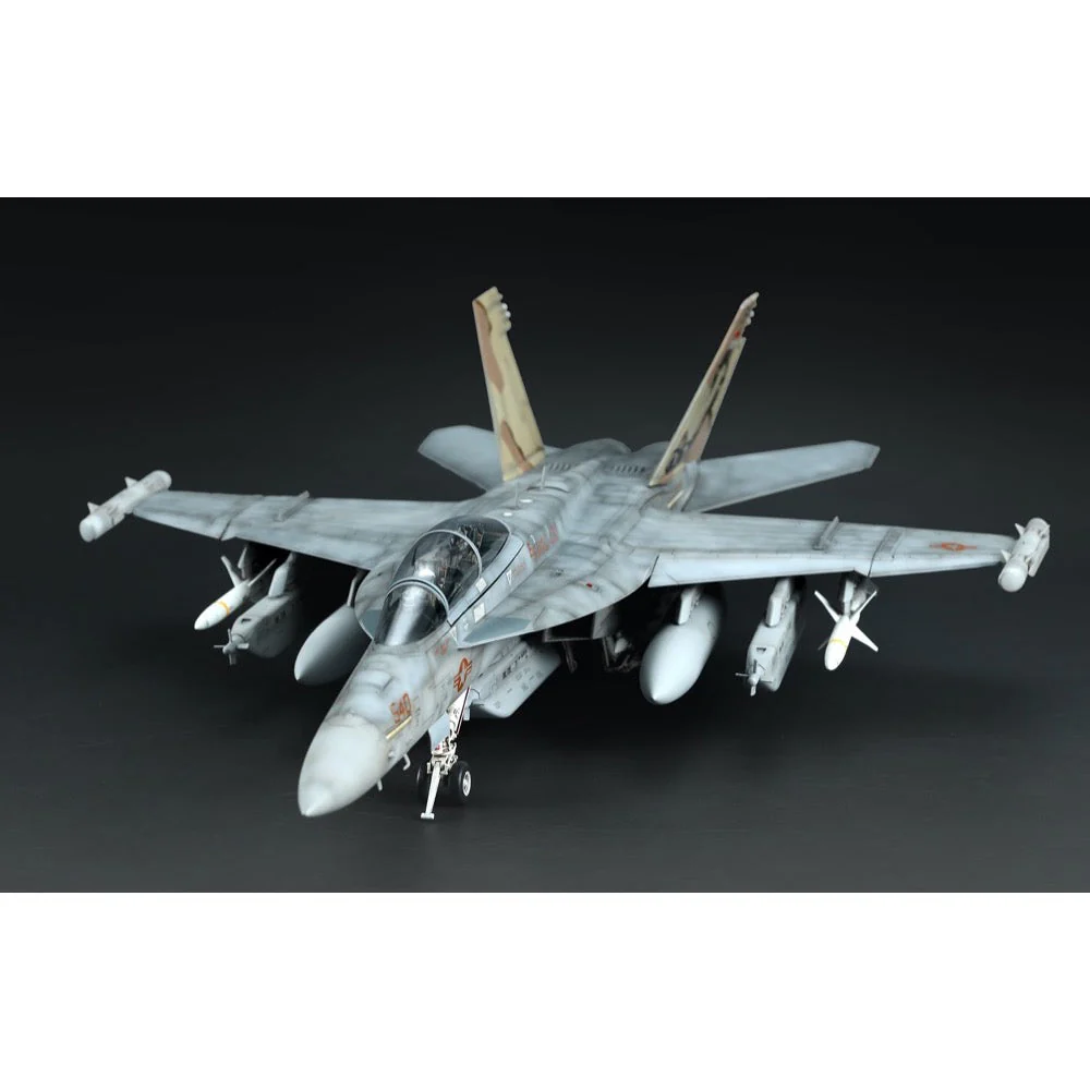 Meng LS-014 1/48 Boeing EA-18G Growler Electronic Attack Aircraft - Image 2