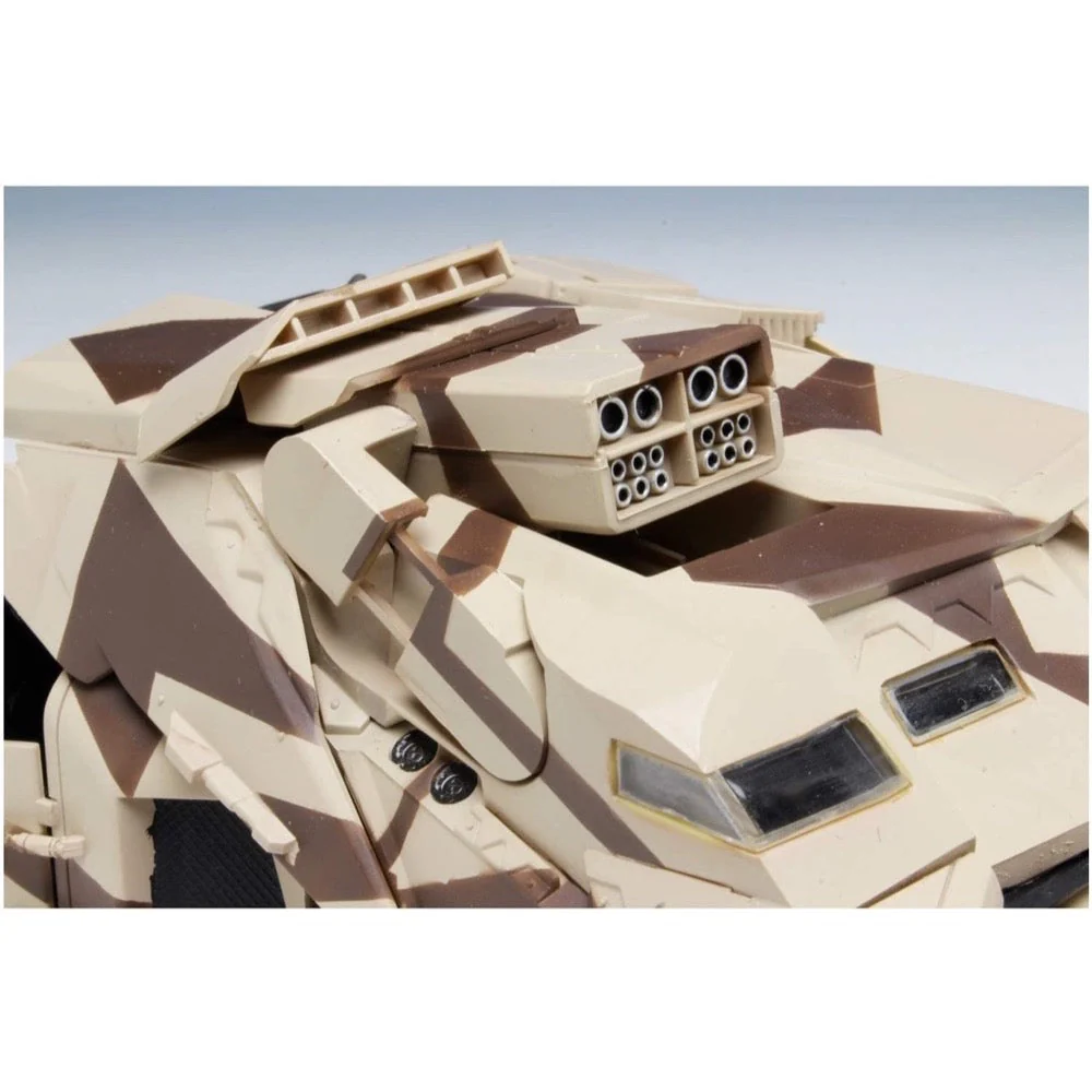 Moebius 967 1/25 Dark Knight Armoured Tumbler With Bane - Image 6