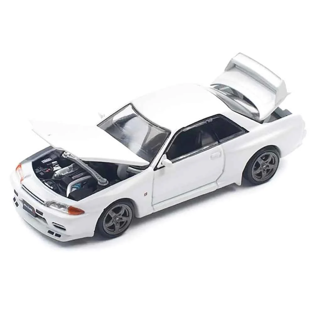 Pop Race 64-0157 1/64 Nissan Skyline GT-R R32 Crystal White - Image 2