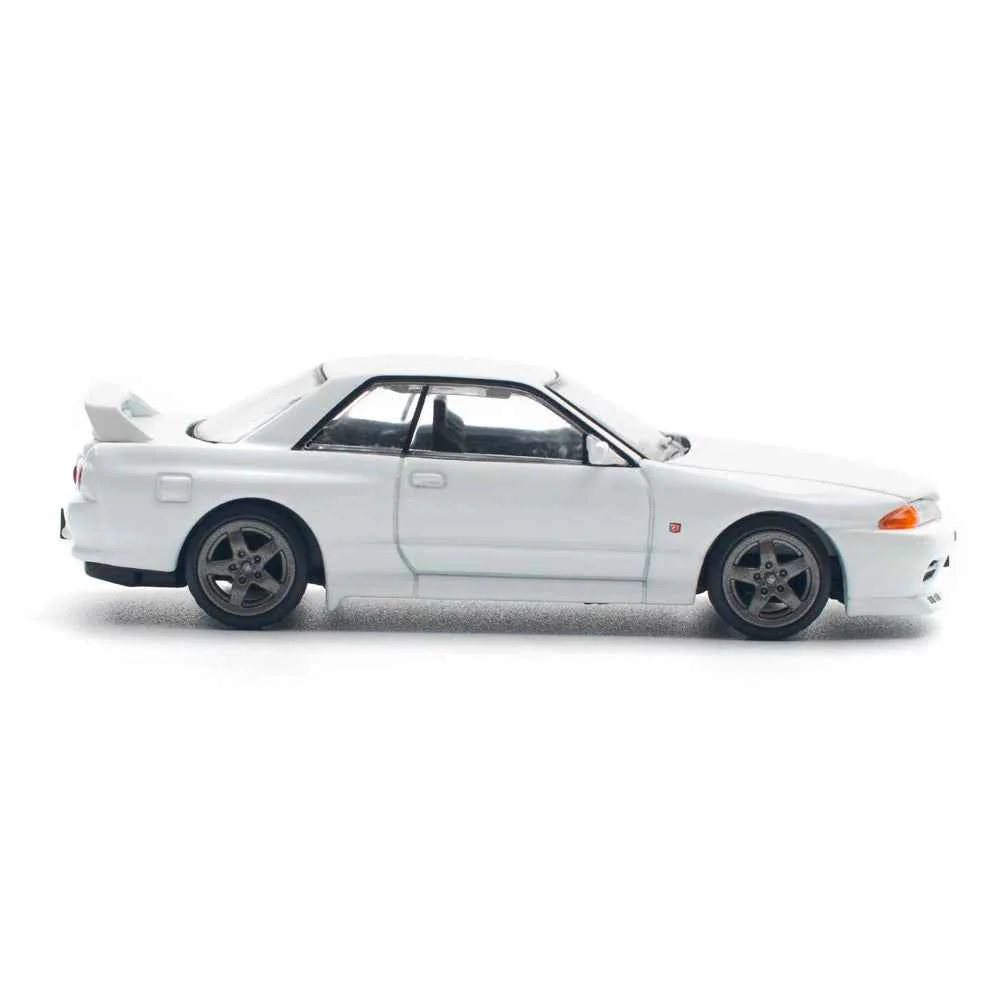 Pop Race 64-0157 1/64 Nissan Skyline GT-R R32 Crystal White - Image 7