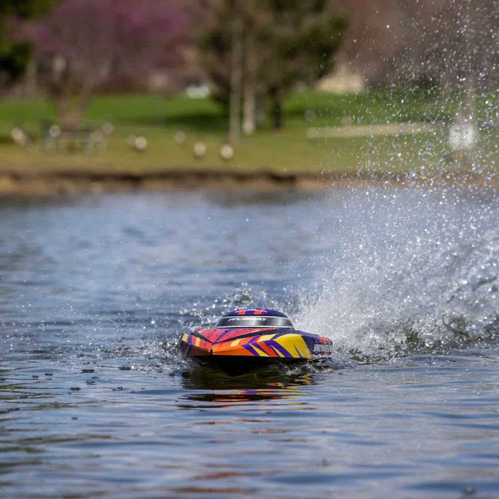 Pro Boat PRB-1992T1 Sonicwake 24inch Self-Righting Brushless Deep-V Boat RTR Red - Image 16