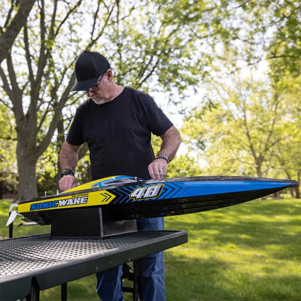 Pro Boat Super Sonicwake 48in 8S Self-Righting RC Boat - Image 20