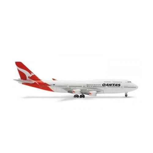 Qantas B747 Single Plane - Image 2