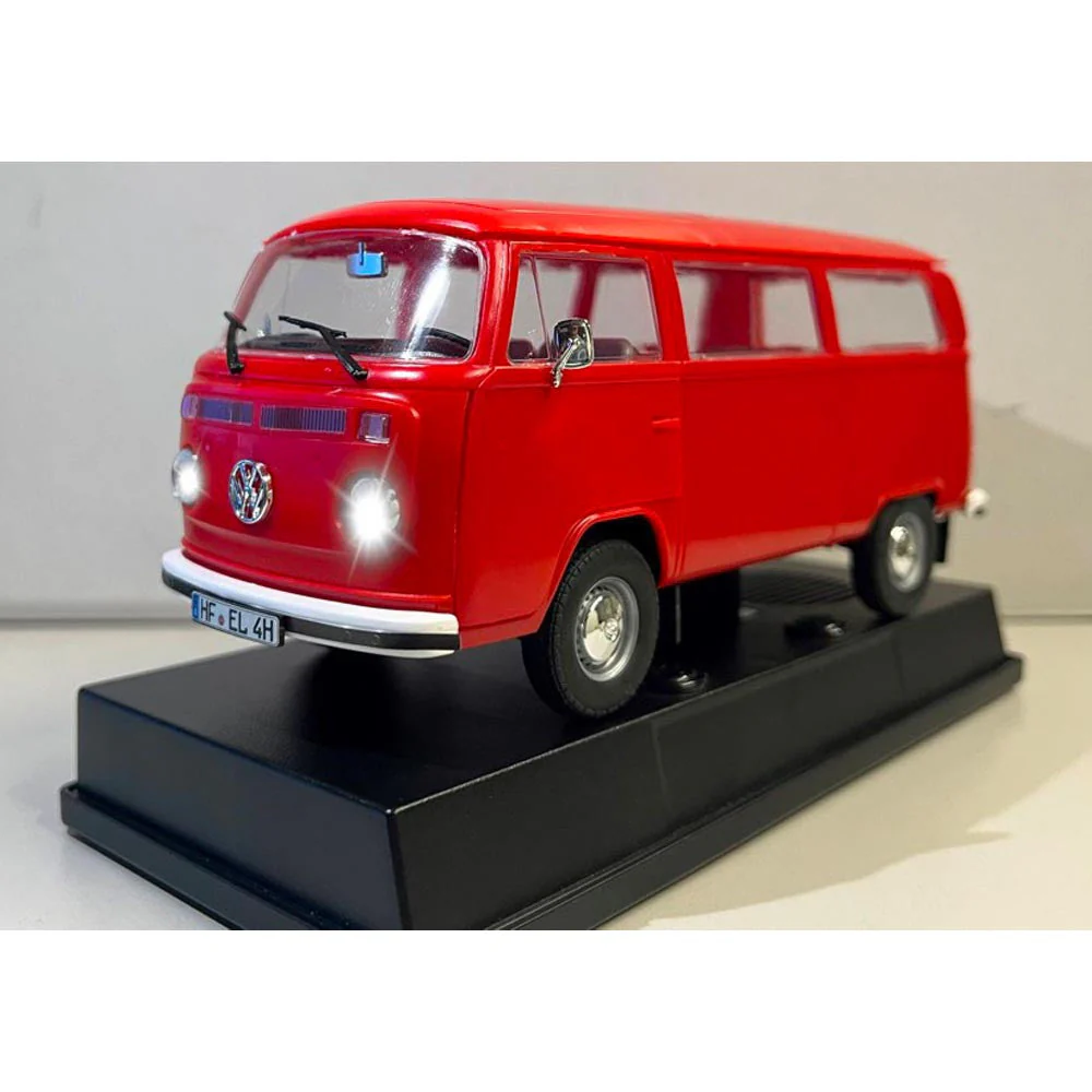 Revell 00459 1/24 Volkswagen T2 Bus - Image 6