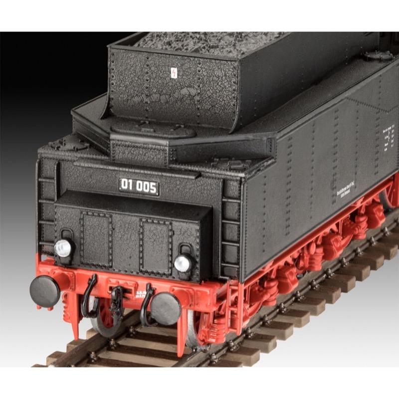 Revell 02172 1/87 Express Locomotive BR01 with Tender T32 - Image 6