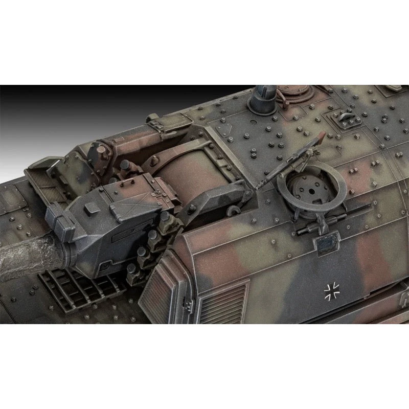Revell 03279 1/35 Panzerhaubitze 2000 - Image 4