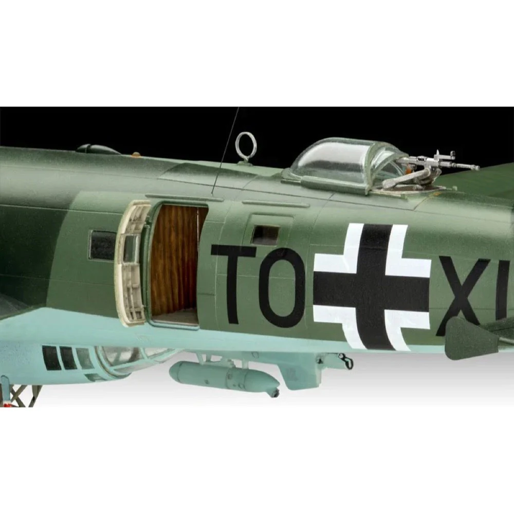 Revell 03777 1/72 Focke Wulfe FW 200C-5/C-8 condor - Image 7
