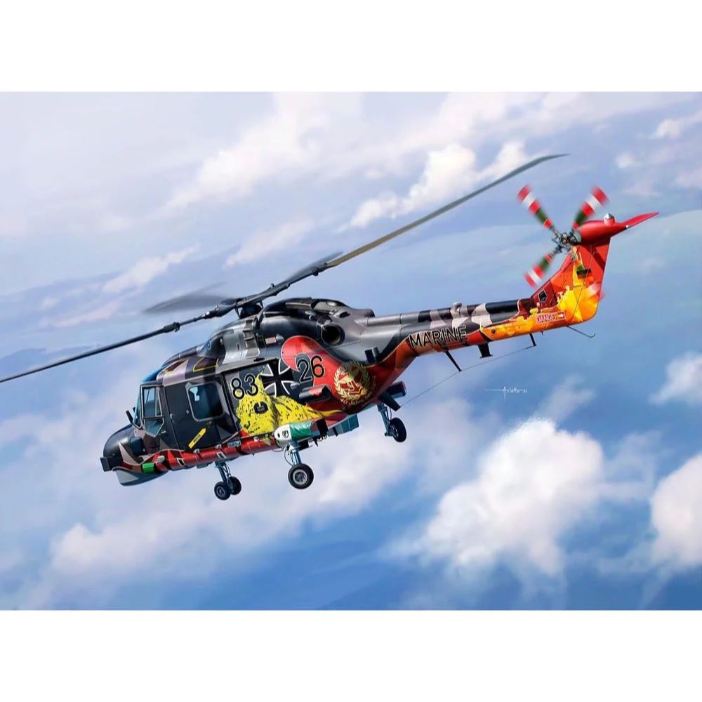 Revell 03806 1/32 Westland Lynx Sonderlackierung - Image 4