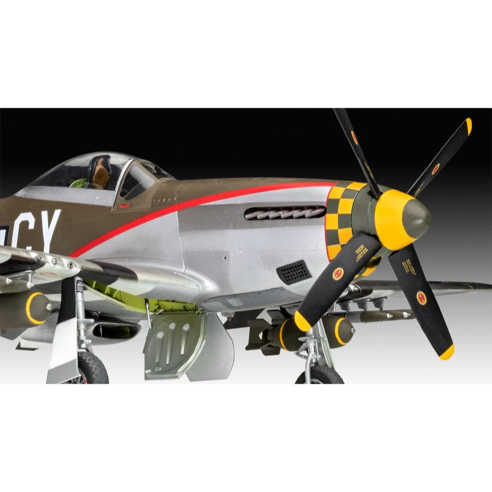Revell 03838 1/32 P-51D Mustang Late Version - Image 4