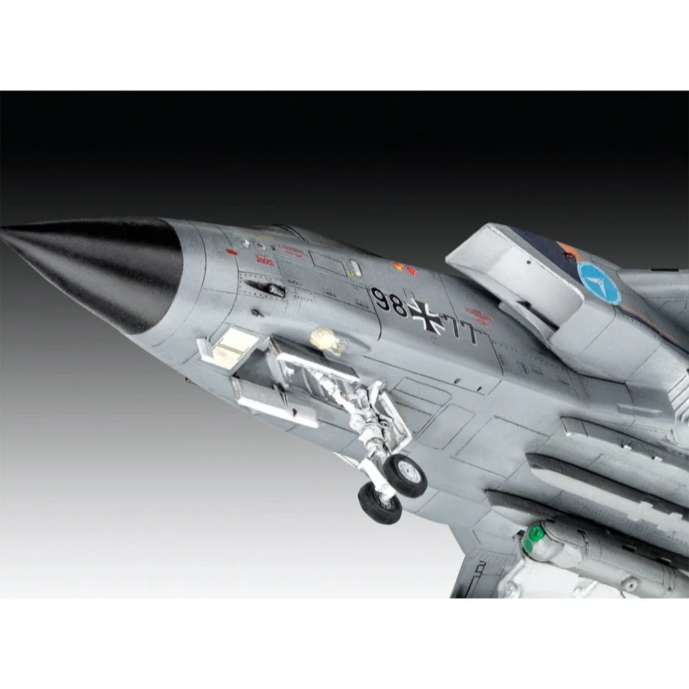 Revell 03842 1/72 Tornado Assta 3.1 - Image 3
