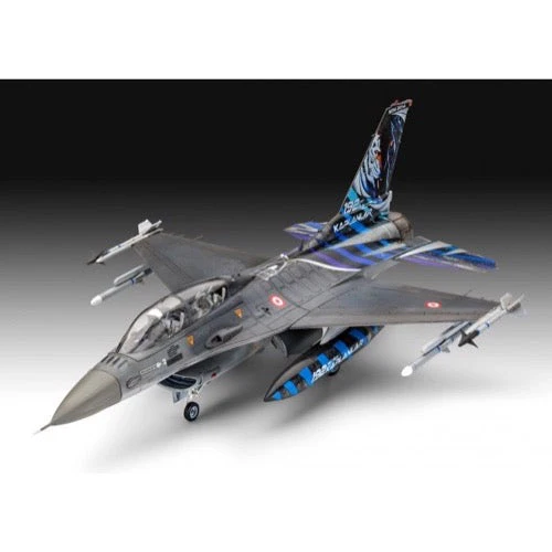 Revell 03844 1/72 F-16D Fighting Falcon - Image 4