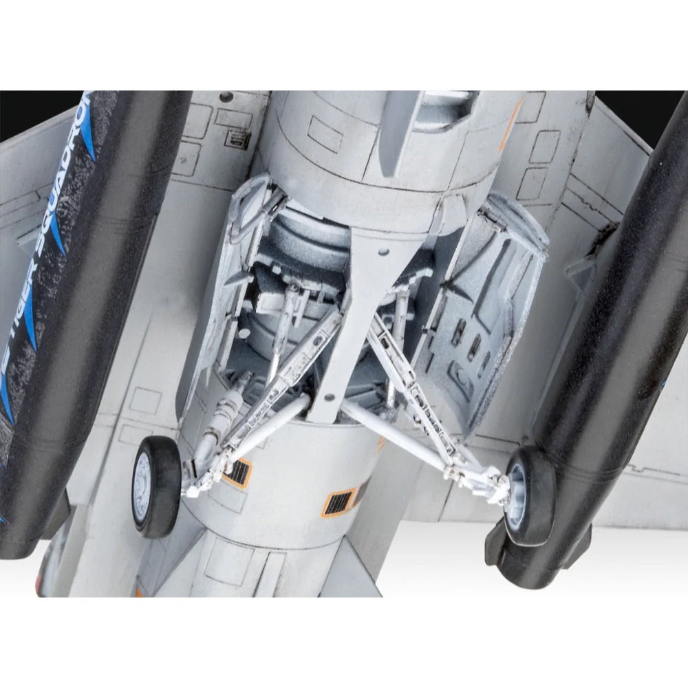 Revell 03844 1/72 F-16D Fighting Falcon - Image 7