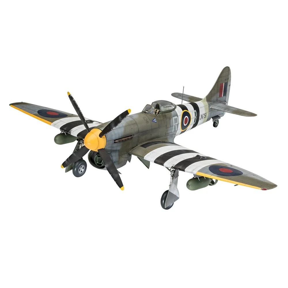 Revell 03851 1/32 Hawker Tempest V - Image 2