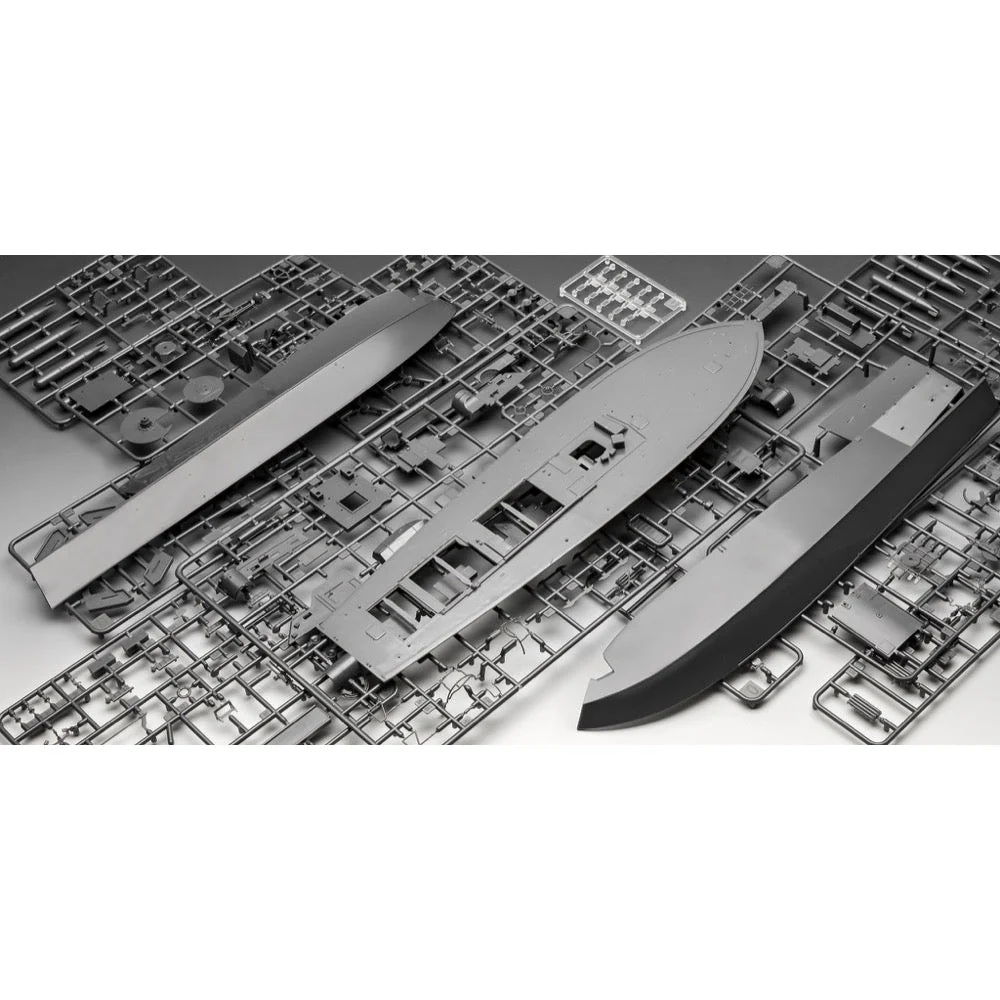 Revell 05165 1/72 PT-588/PT-579 Patrol Torpedo Boat Late - Image 7