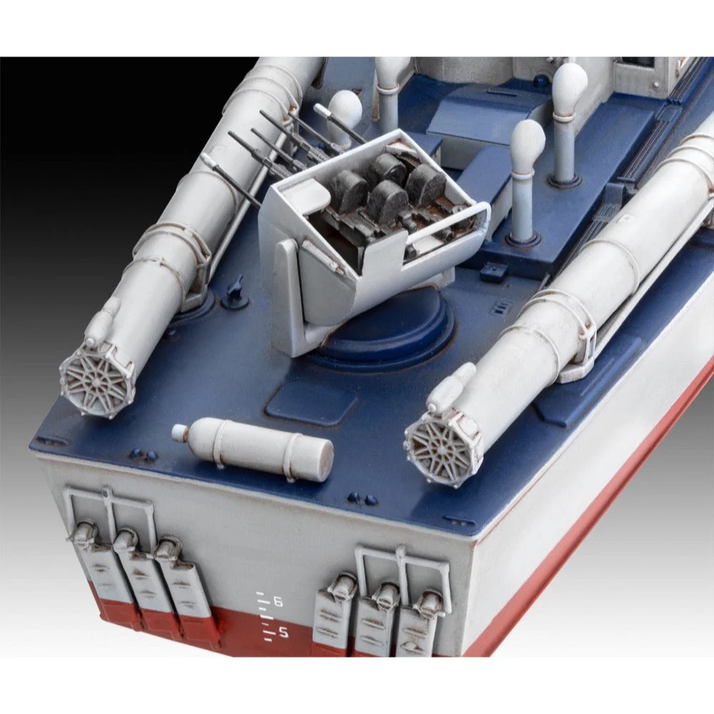 Revell 05175 1/72 Patrol Torpedo Boat PT-559 / PT-160 - Image 4