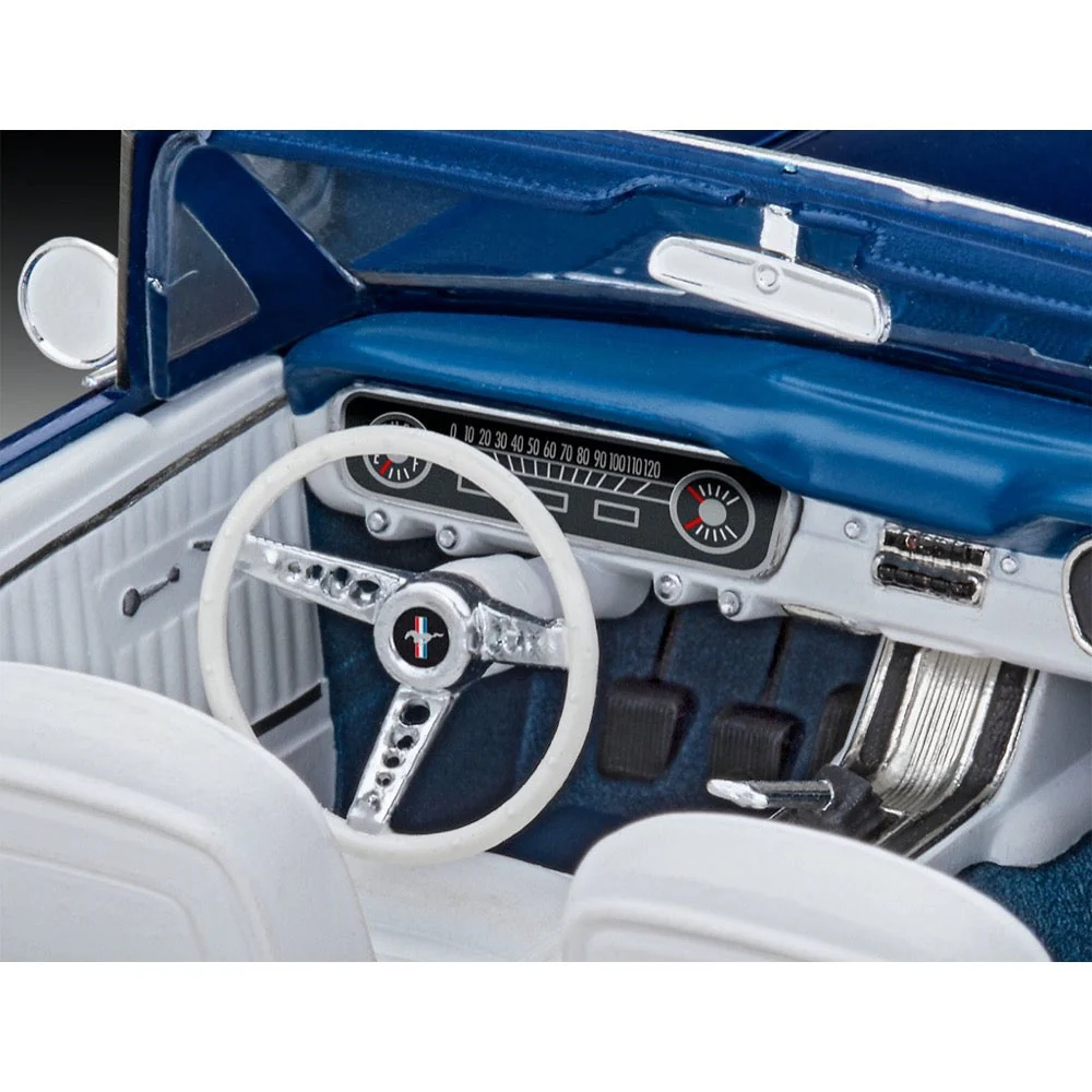Revell 05647 1/24 60th Anniversary of Ford Mustang Gift Set - Image 4