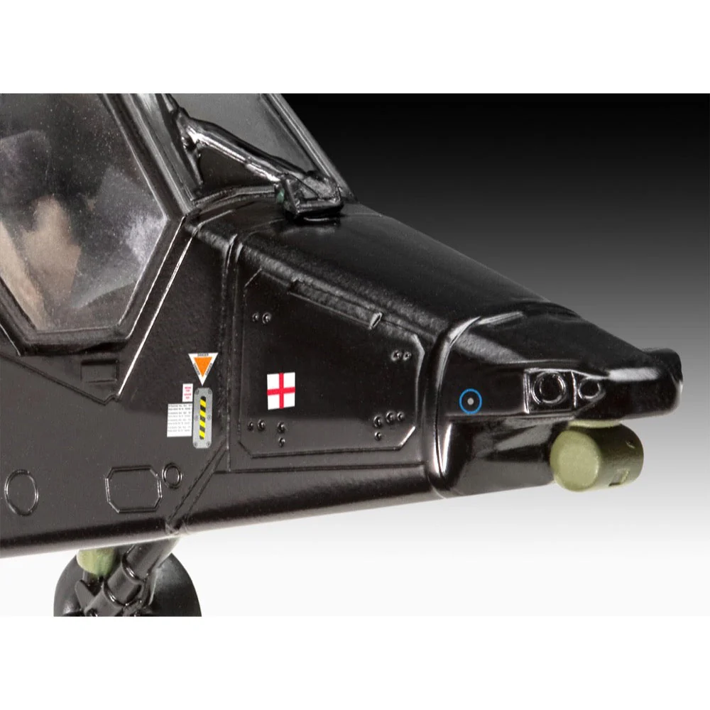 Revell 05654 1/24 James Bond Eurocopter Tiger Golden Eye - Image 4