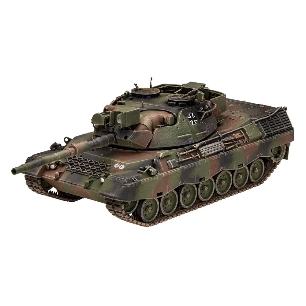 Revell 05656 1/35 Leopard 1 A1A1-A1A4 Gift Set - Image 3