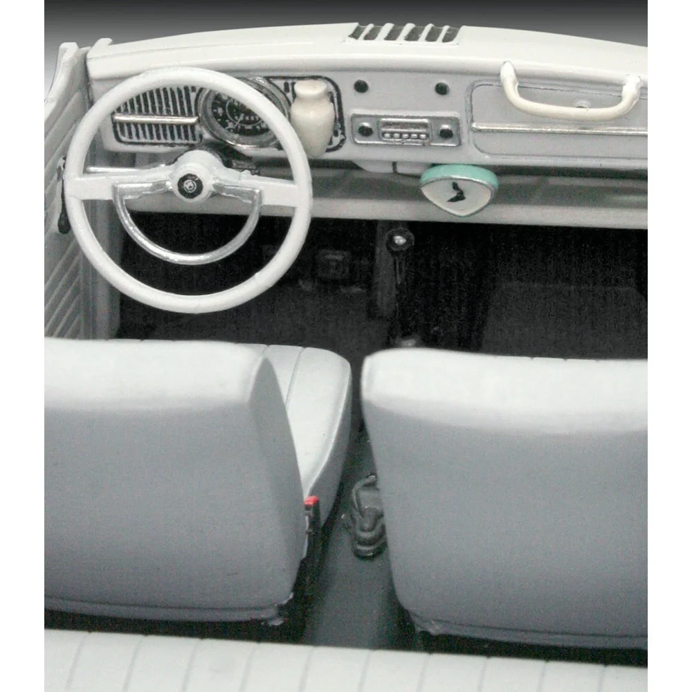 Revell 07083 1/24 VW Kafer 1500 (Limousine) - Image 4