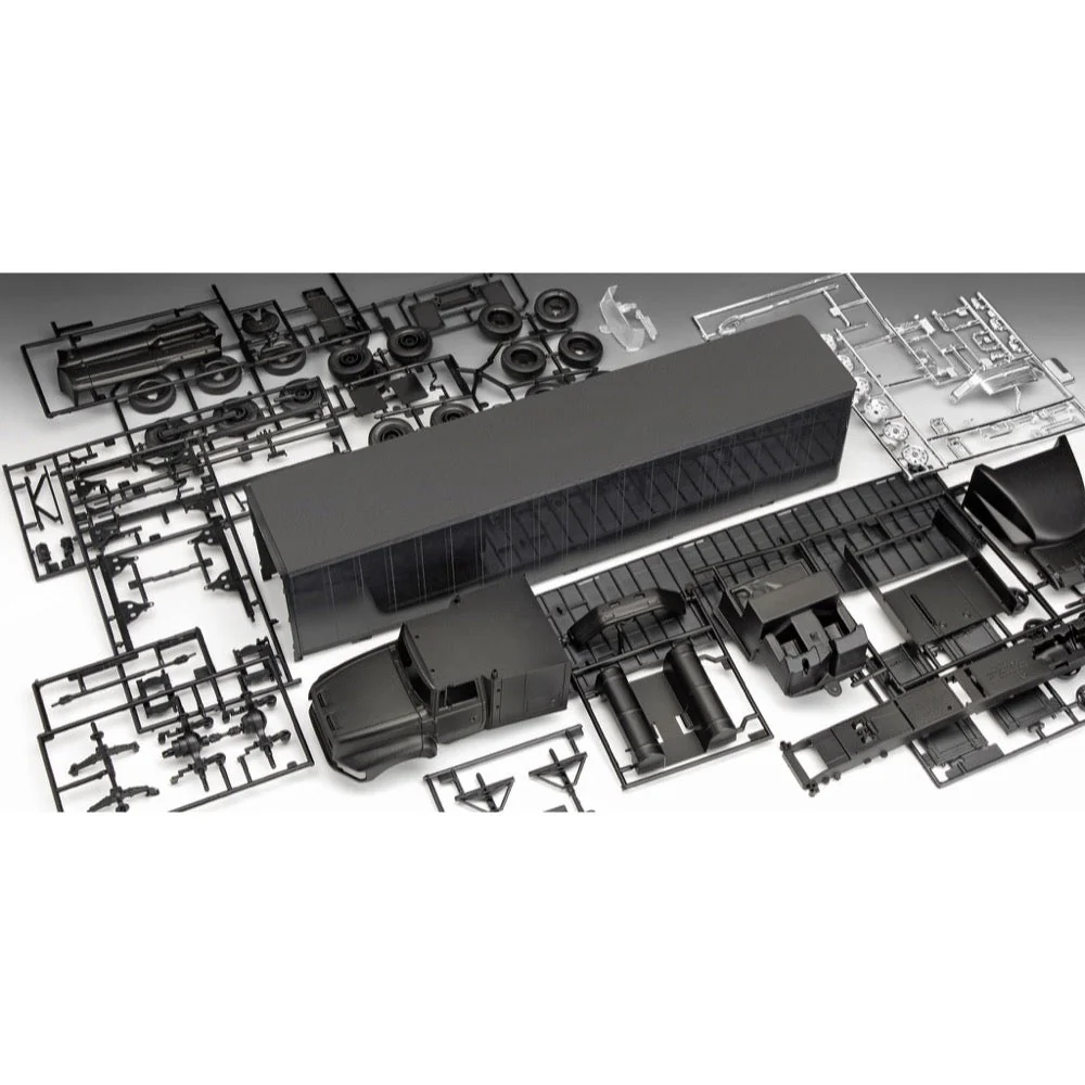 Revell 07658 1/32 Rammstein Tour Truck Gift Set - Image 6