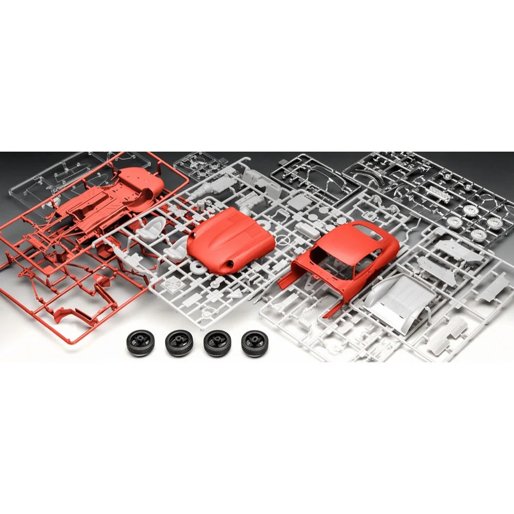 Revell 07668 1/24 Jaguar E-Type Coup - Image 7