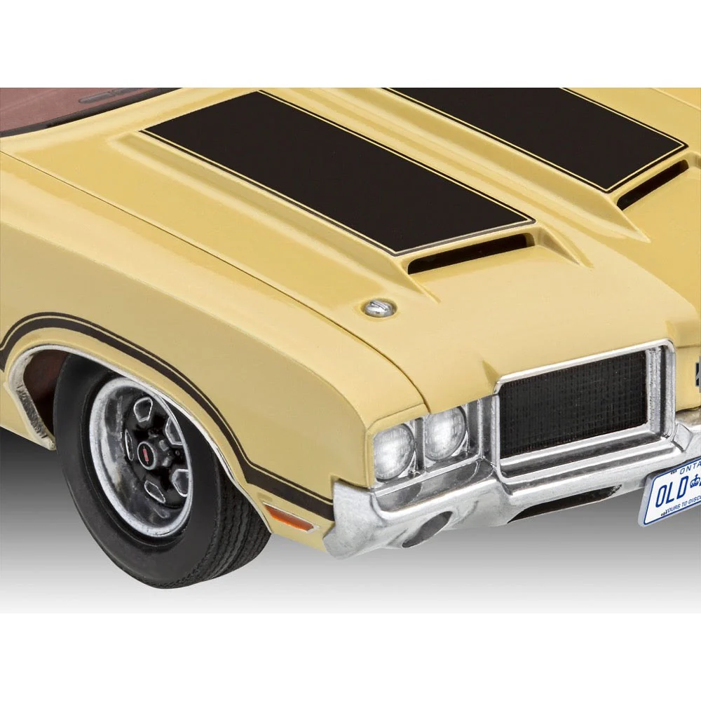 Revell 07695 1/24 71 Oldsmobile 442 Coupe - Image 4