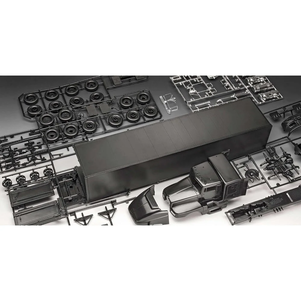 Revell 07740 1/32 Tour Truck Iron Maiden 50th Anniversary - Image 6