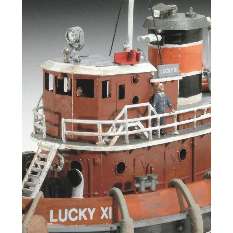 Revell 05207 1/108 Harbour Tug Boat - Image 2
