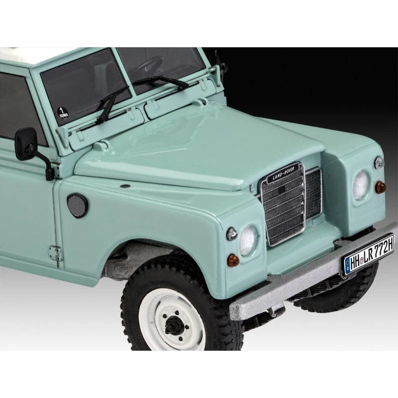 Revell 67047 1/24 Land Rover Series III Starter Set - Image 5