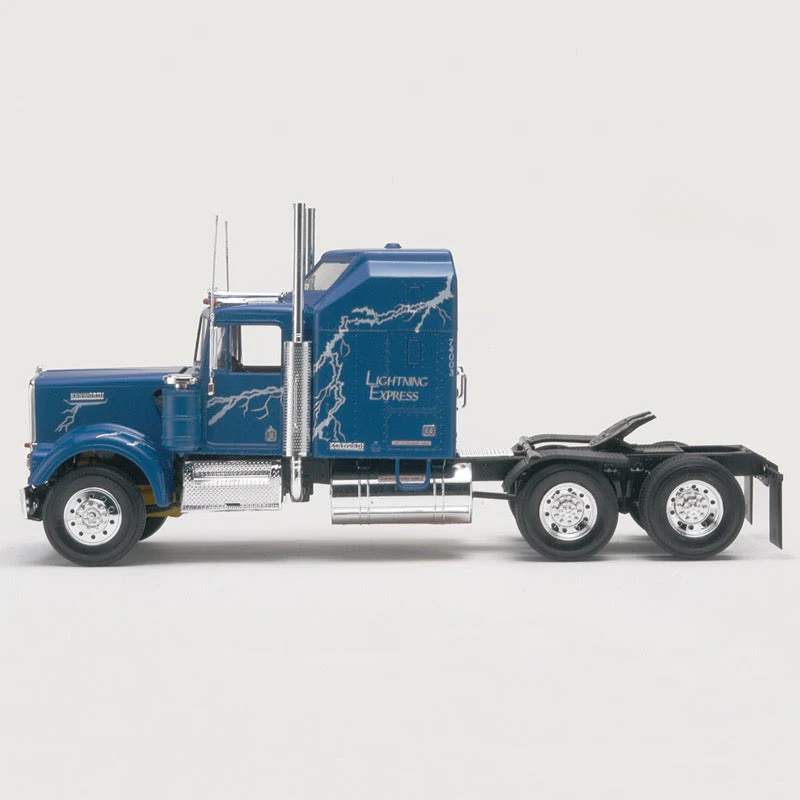 Revell 1/25 Kenworth W900 - Image 4