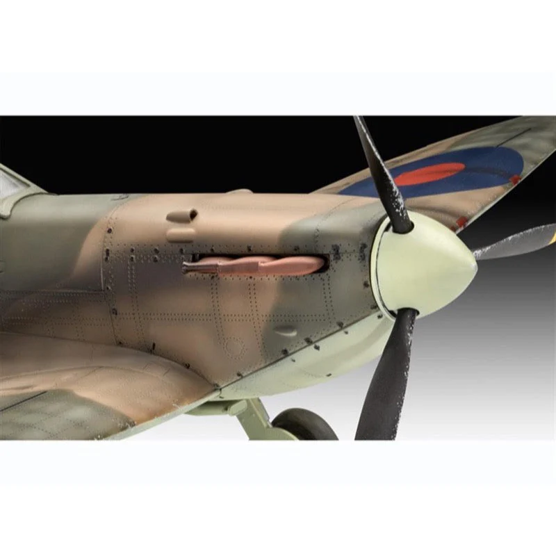 Revell 05688 1/32 Supermarine Spitfire Mk.II Iron Maiden Gift Set - Image 4