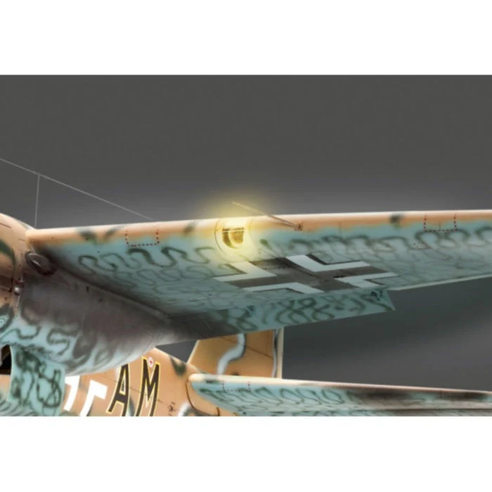 Revell 00452 1/32 Junkers Ju-88A-4 Teknic Kit - Image 2