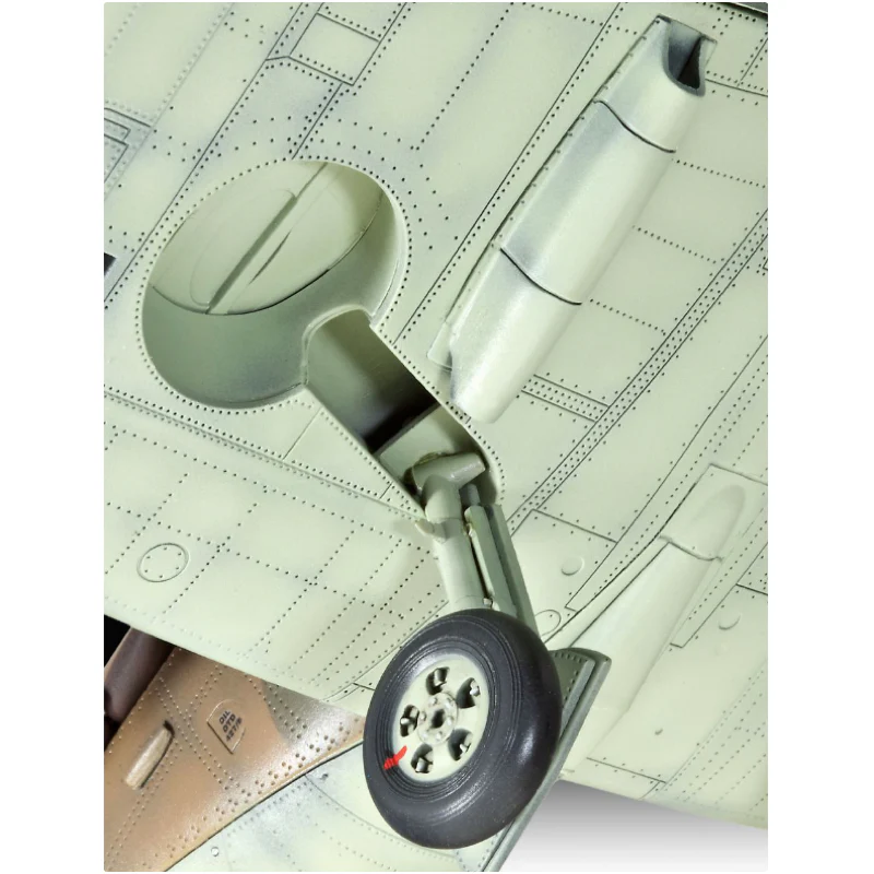 Revell 03986 1/32 Spitfire MK II - Image 6