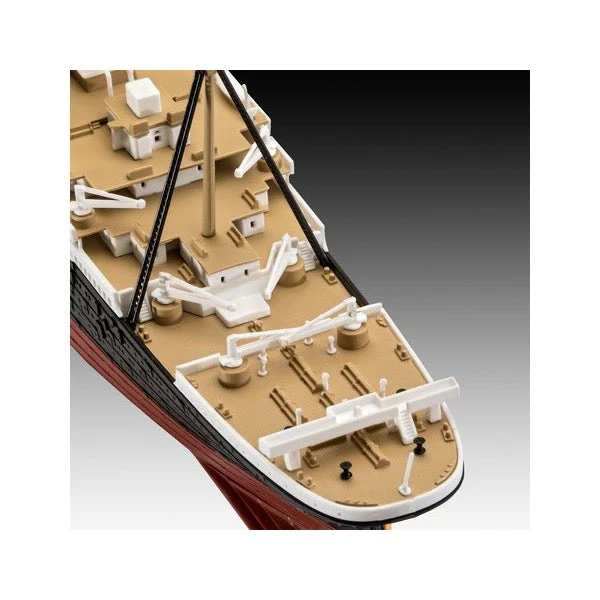 Revell 05498 1/600 RMS Titanic - Image 7